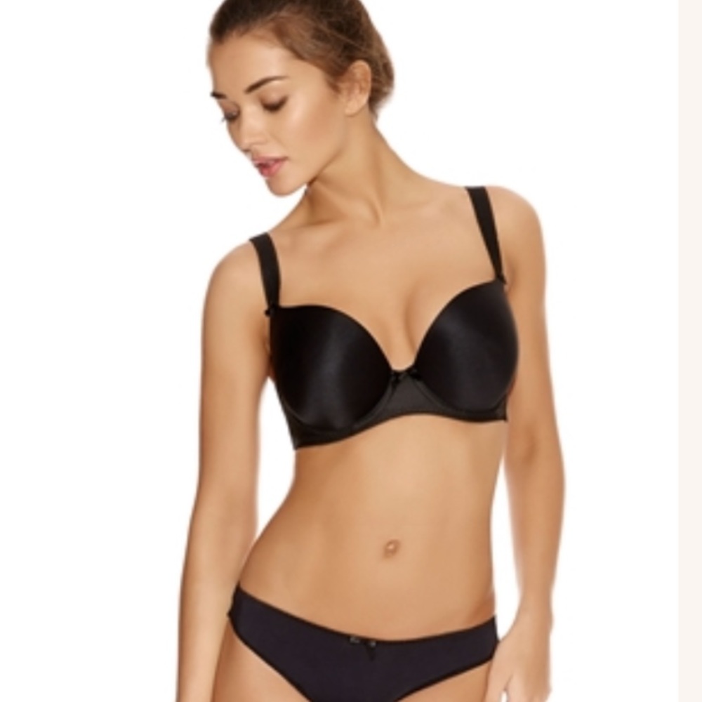 NWT Freya Black Moulded Plunge Bra